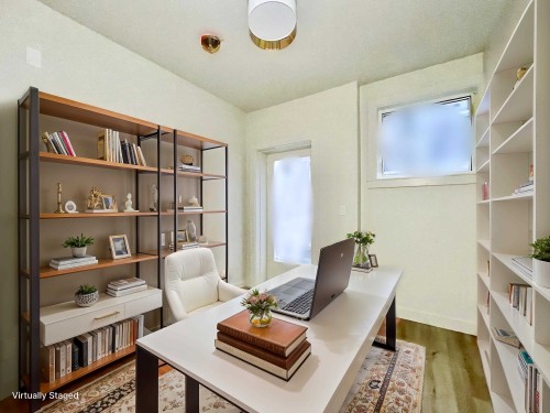 11101-468 Eaglecrest Drive, Gibsons, BC 