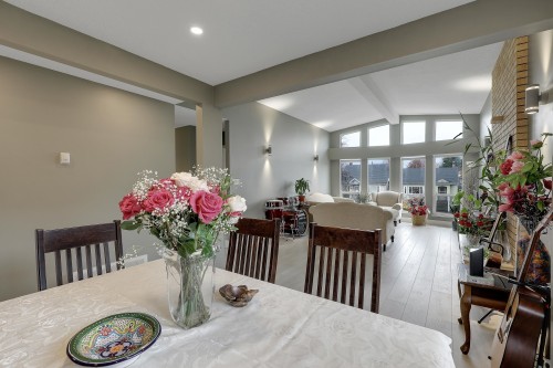 2624 Kitchener Street, Vancouver, BC 