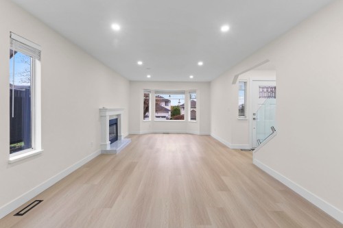 1252 Hudson Street, Coquitlam, BC 