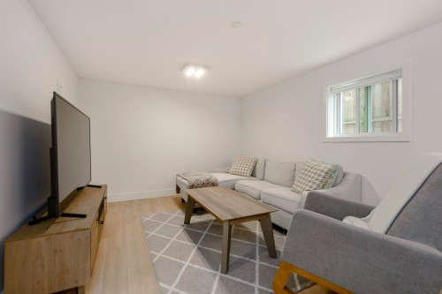 5051 Sherbrooke Street, Vancouver, BC 