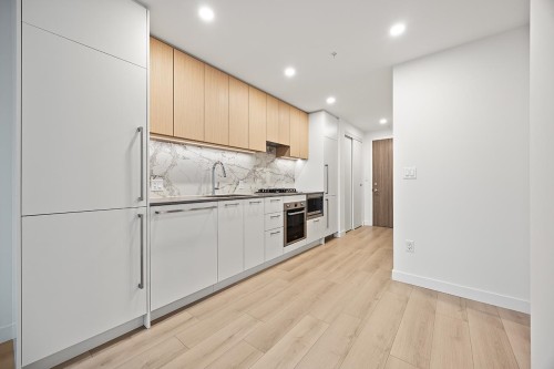 3307-6468 Willingdon Avenue, Burnaby, BC 