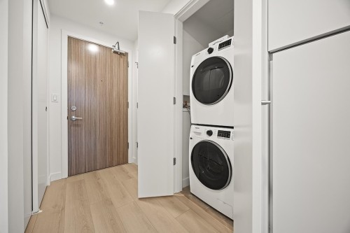 3307-6468 Willingdon Avenue, Burnaby, BC 