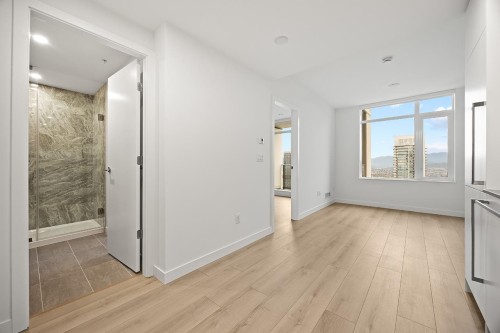 3307-6468 Willingdon Avenue, Burnaby, BC 