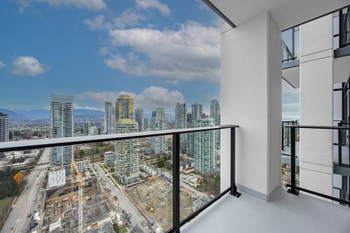 3307-6468 Willingdon Avenue, Burnaby, BC 