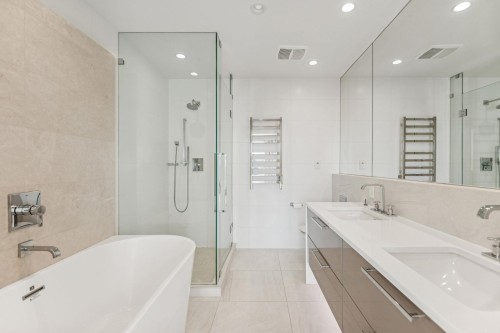 402-6168 East Boulevard, Vancouver, BC 