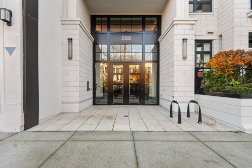 402-6168 East Boulevard, Vancouver, BC 