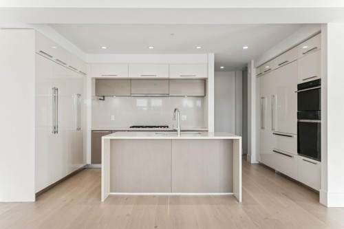 402-6168 East Boulevard, Vancouver, BC 