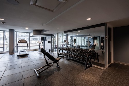 2503-1283 Howe Street, Vancouver, BC 