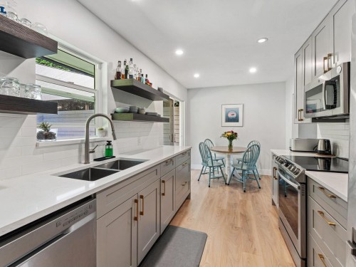 11584 212 Street, Maple Ridge, BC 