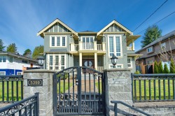 5399 Carson Street  Burnaby, BC V5J 2Z3