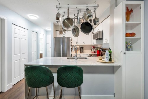 304-8989 Hudson Street, Vancouver, BC 