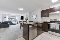 412-11665 Haney Bypass  Maple Ridge, BC V2X 8W9