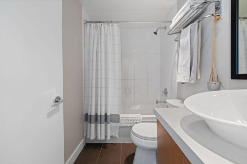 1707-151 2Nd Street W, North Vancouver, BC 