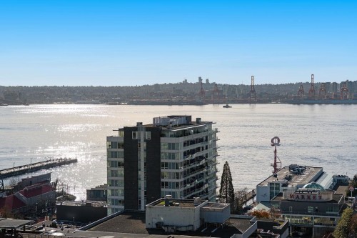 1707-151 2Nd Street W, North Vancouver, BC 