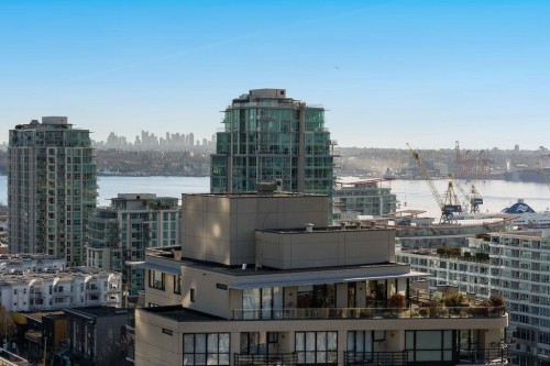 1707-151 2Nd Street W, North Vancouver, BC 