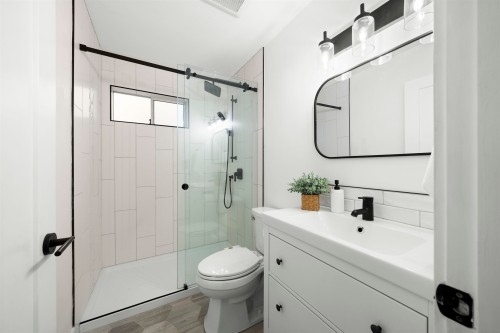 10-4855 57 Street, Delta, BC 