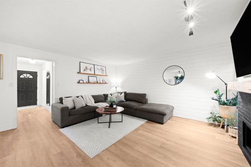 10-4855 57 Street, Delta, BC 