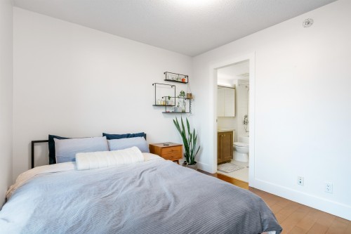 2801-888 Homer Street, Vancouver, BC 