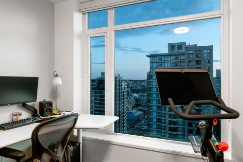 2801-888 Homer Street, Vancouver, BC 