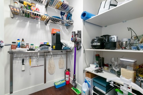 2801-888 Homer Street, Vancouver, BC 