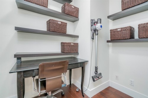 2801-888 Homer Street, Vancouver, BC 