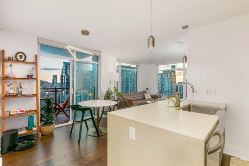 2801-888 Homer Street, Vancouver, BC 