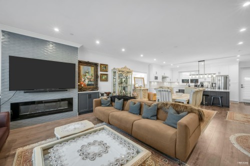 24618 105A Avenue, Maple Ridge, BC 