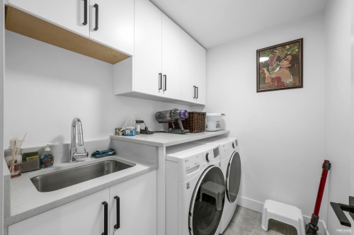 24618 105A Avenue, Maple Ridge, BC 