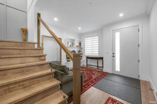 24618 105A Avenue, Maple Ridge, BC 