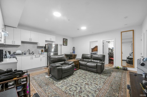 24618 105A Avenue, Maple Ridge, BC 