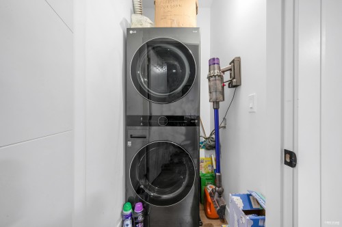 24618 105A Avenue, Maple Ridge, BC 