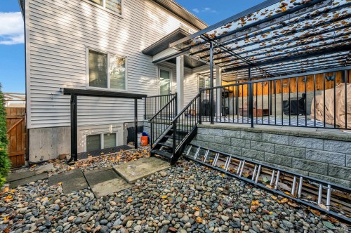 24618 105A Avenue, Maple Ridge, BC 