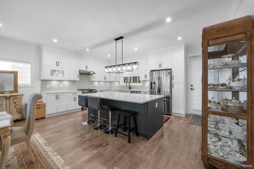 24618 105A Avenue, Maple Ridge, BC 