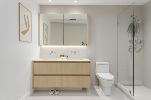 104-2810 Nanaimo Street, Vancouver, BC 