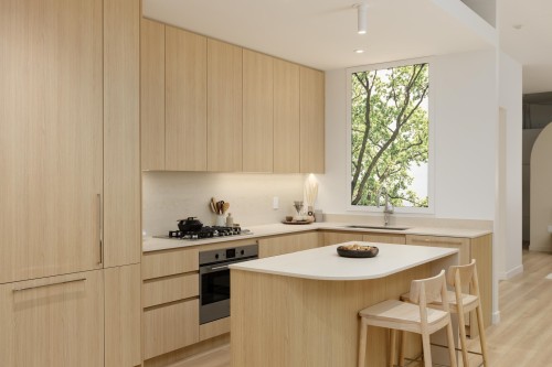 104-2810 Nanaimo Street, Vancouver, BC 