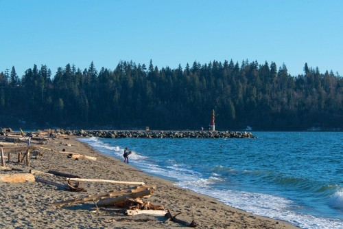 301-1455 Duchess Avenue, West Vancouver, BC 