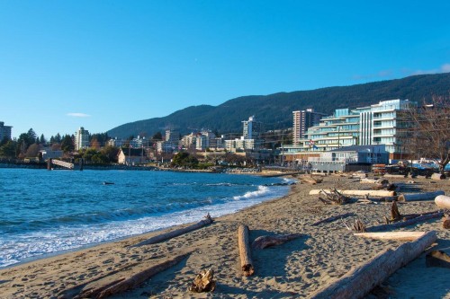 301-1455 Duchess Avenue, West Vancouver, BC 