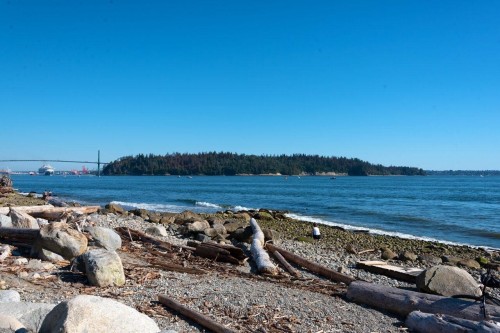 301-1455 Duchess Avenue, West Vancouver, BC 