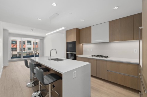 306-3636 39Th Avenue W, Vancouver, BC 