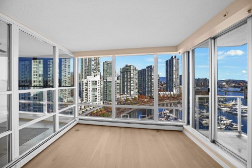 1601-1228 Marinaside Crescent, Vancouver, BC 