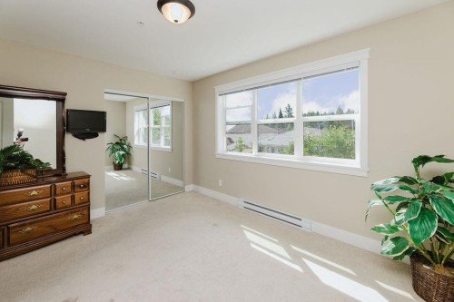 201-518 Shaw Road, Gibsons, BC 