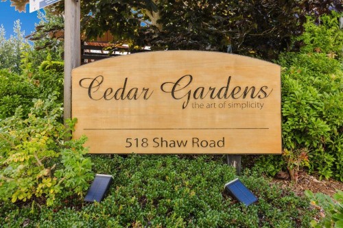 201-518 Shaw Road, Gibsons, BC 