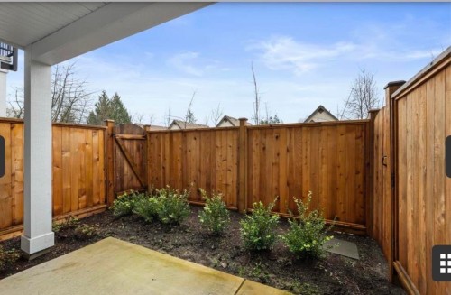 5-23108 Lougheed Highway, Maple Ridge, BC 