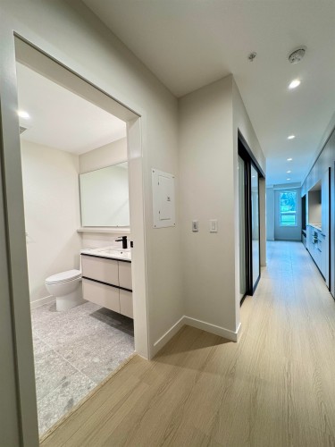 609-125 Albert Street, Port Moody, BC 