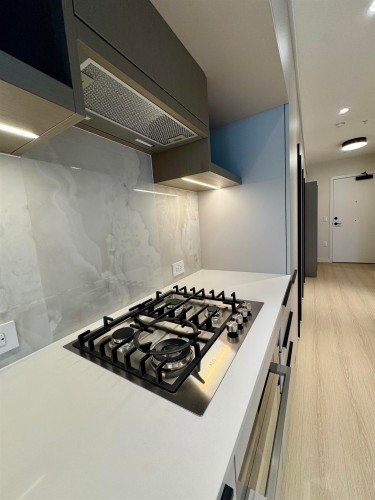 609-125 Albert Street, Port Moody, BC 