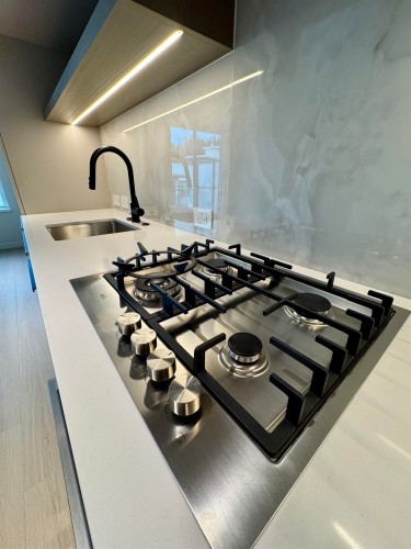 609-125 Albert Street, Port Moody, BC 