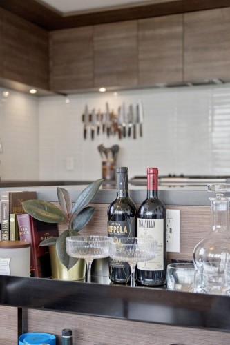 1702-1550 Fern Street, North Vancouver, BC 