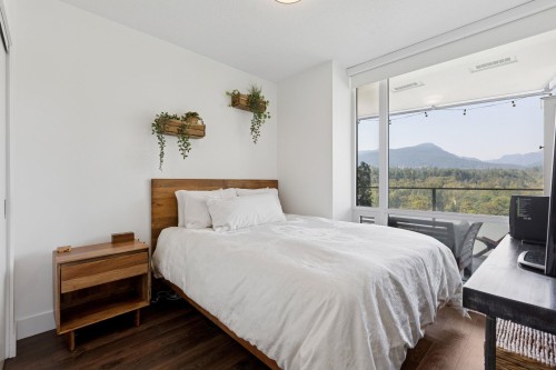 1702-1550 Fern Street, North Vancouver, BC 