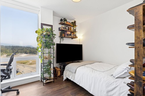 1702-1550 Fern Street, North Vancouver, BC 