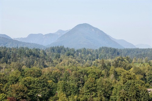 1702-1550 Fern Street, North Vancouver, BC 